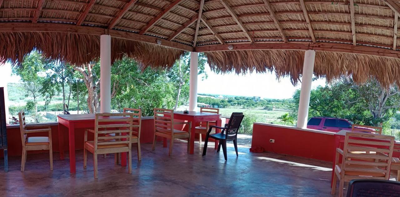 Villa Kiki Ensenada 푼타 루시아 외부 사진