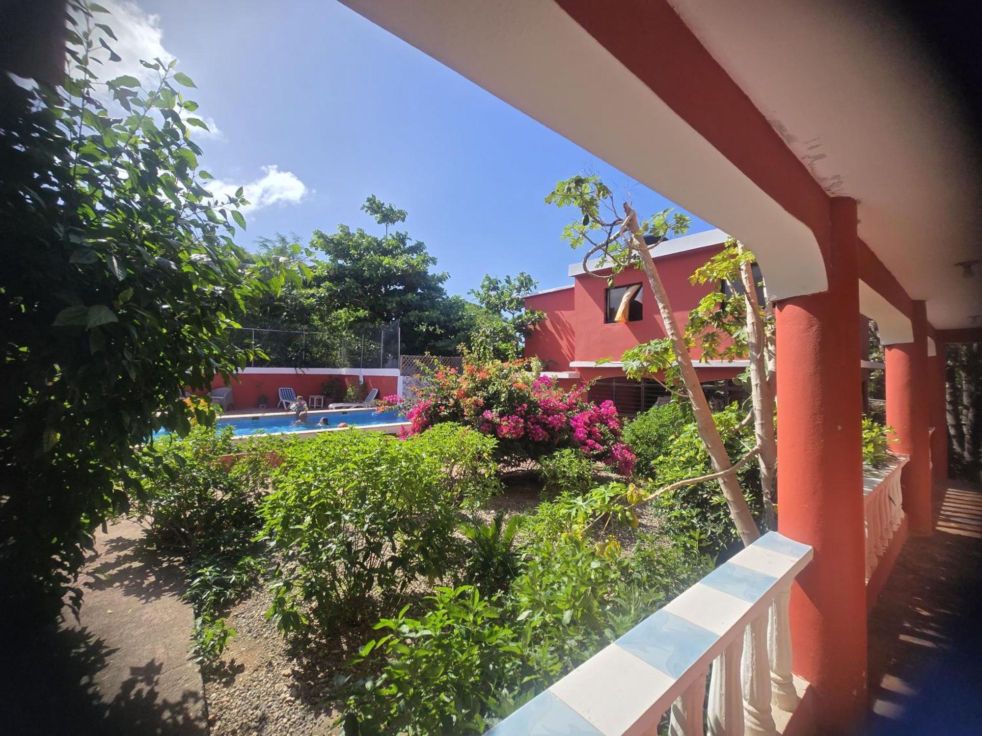 Villa Kiki Ensenada 푼타 루시아 외부 사진